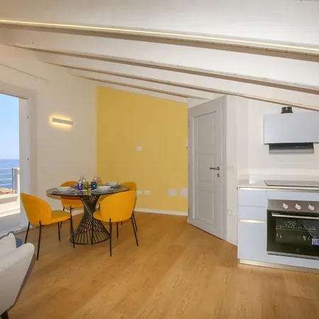 Hollidayhouse - Vista Mare Lejlighed