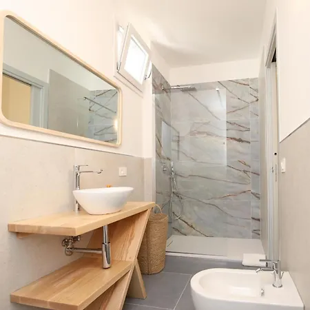 Apartman Hollidayhouse - Vista Mare *