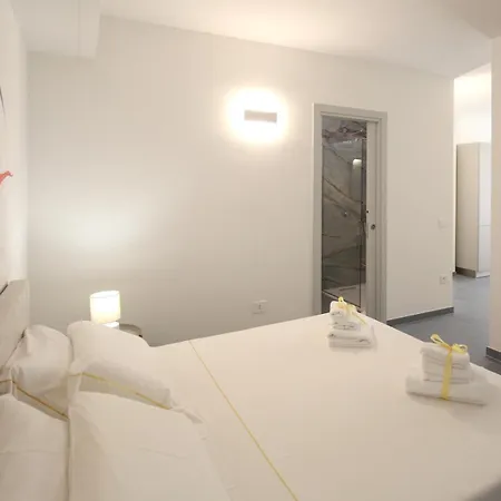Hollidayhouse - Vista Mare Lägenhet *