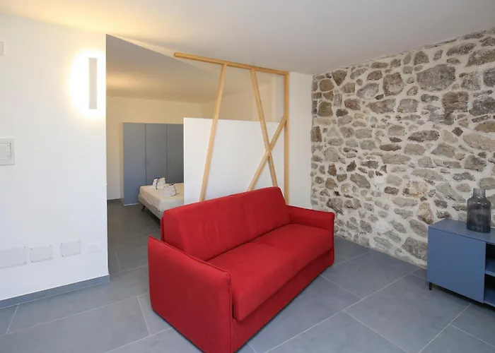 Hollidayhouse - Vista Mare Daire