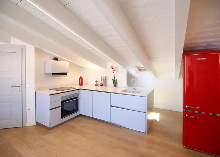 Hollidayhouse - Vista Mare Daire